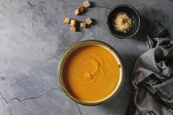 Kürbiskarottensuppe — Stockfoto