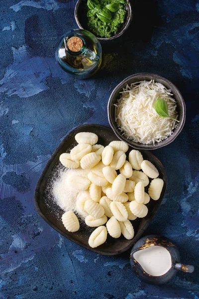 Raw uncooked potato gnocchi — Stock Photo, Image