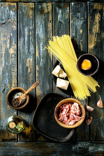 Ingredience pro těstoviny carbonara — Stock fotografie