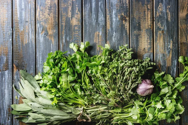 Variety of herbs — Stock Photo, Image