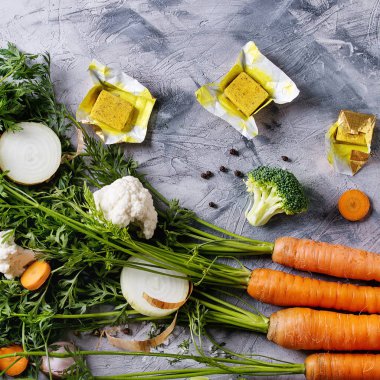 sebze çorbası yemek pişirmek için