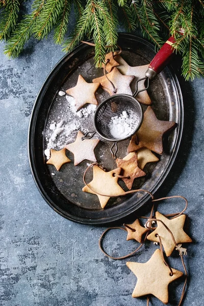 クリスマスの星の形の砂糖クッキー — ストック写真