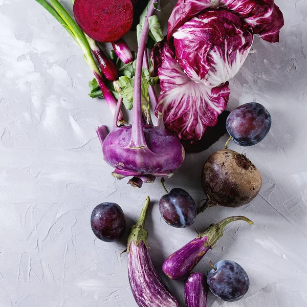 Assortment of purple vegetables — Stock Photo, Image