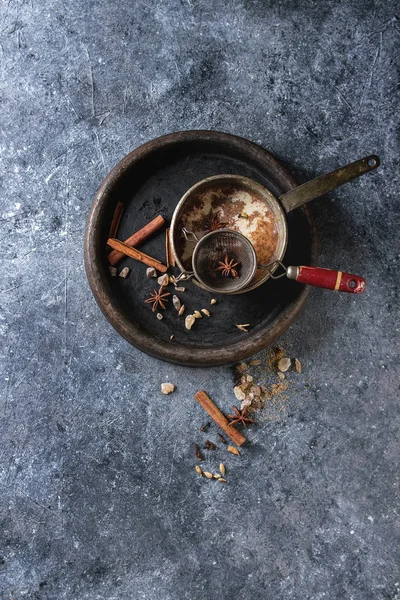 Masala chai s přísadami — Stock fotografie