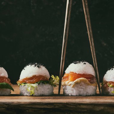 Pirinç suşi Burger