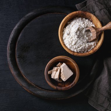 Ekmek pişirme için Maya