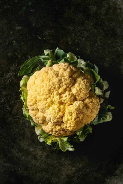 White organic cauliflower — Stock Photo, Image