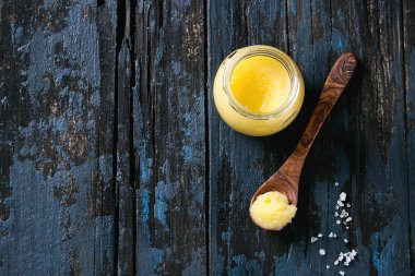 Ghee yağı bardak