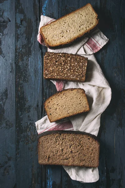 Variedad de pan de centeno —  Fotos de Stock
