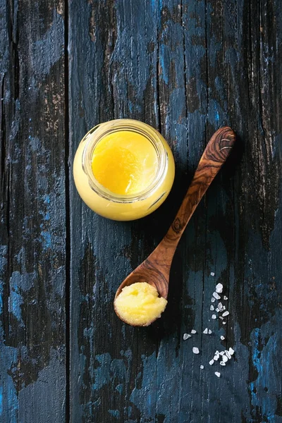 Vaso de mantequilla de ghee — Foto de Stock