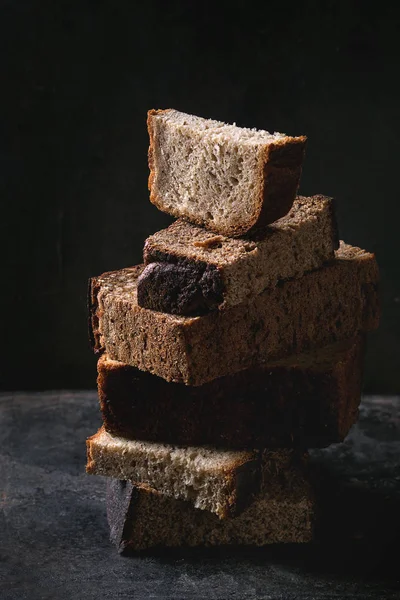 Odmiany chleba żytniego — Zdjęcie stockowe