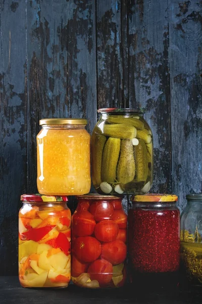 Variety of pickled vegetables — Stock Photo, Image