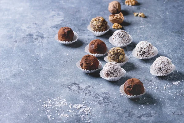 Handgemaakte chocolade truffels — Stockfoto