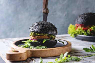 Ev yapımı et burger