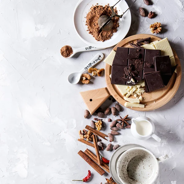 Zutaten für heiße Schokolade — Stockfoto
