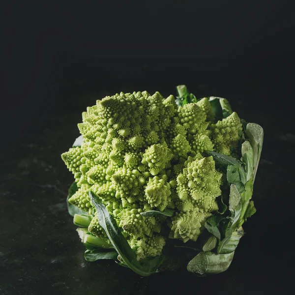 Organic cabbage romanesco — Stock Photo, Image