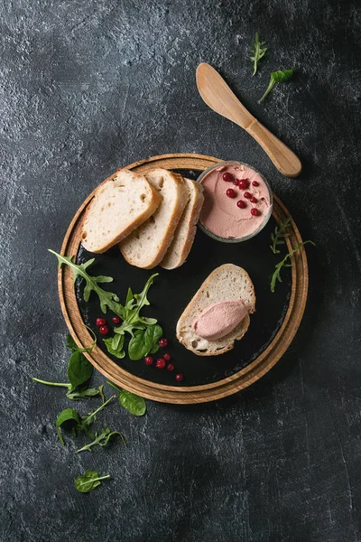 Liver paste with bread — Stock Photo, Image