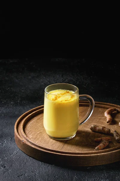 Latte susu emas kunyit — Stok Foto