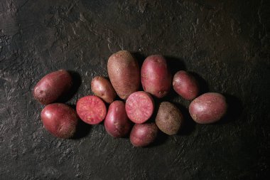 Çiğ patates lilu gül