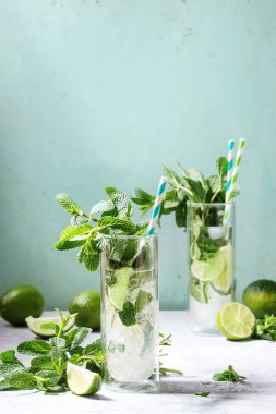 Klasik mohito kokteyli