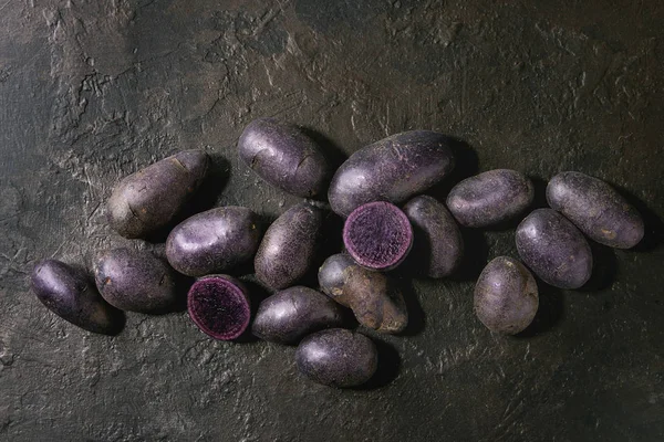 Rauwe aardappelen miss blozen — Stockfoto