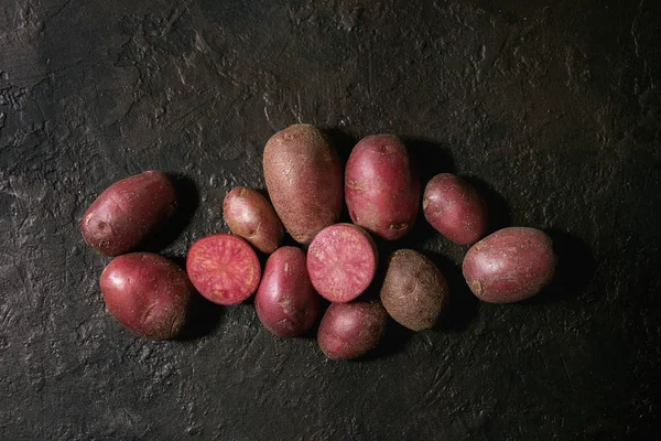 Patatas crudas lilu rose — Foto de Stock