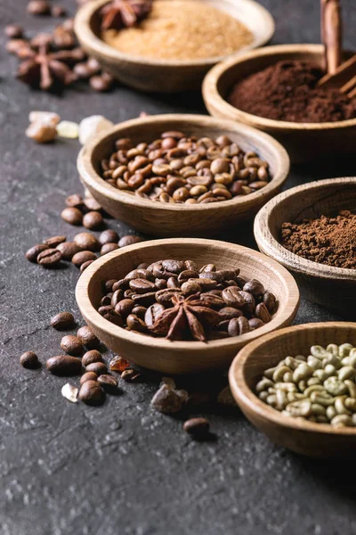 Різноманітність кавових зерен — стокове фото
