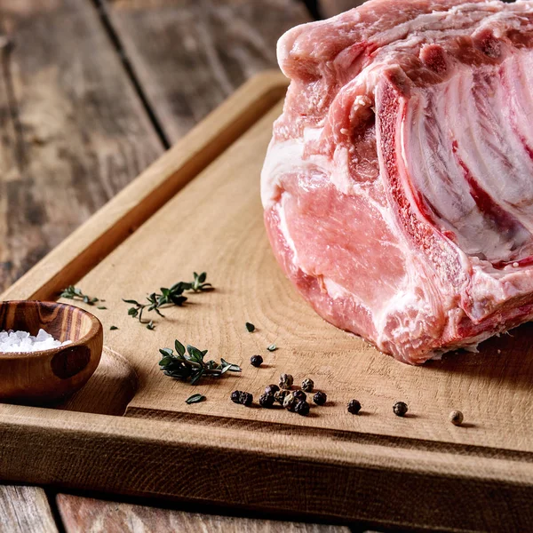 Lomo de cerdo con costillas — Foto de Stock