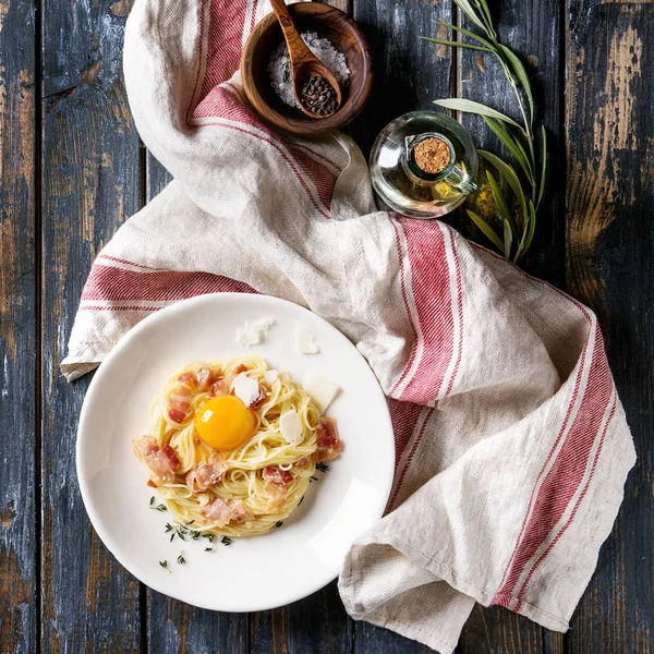 Italienische Pasta Carbonara — Stockfoto