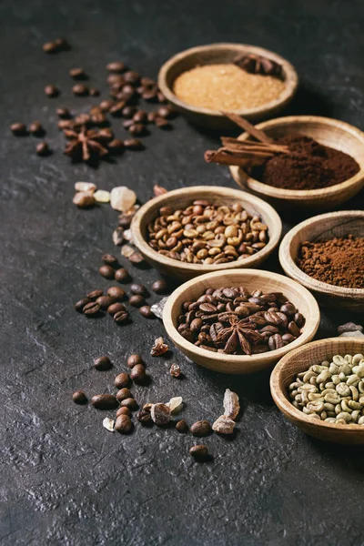 Різноманітність кавових зерен — стокове фото