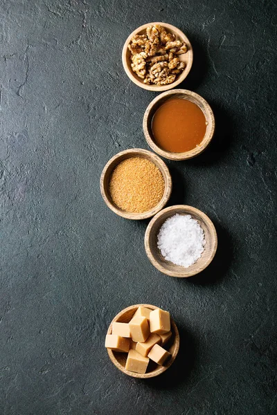 Соленая карамельная помадка — стоковое фото