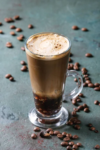 Kaffee Espresso mit Sprudelwasser — Stockfoto