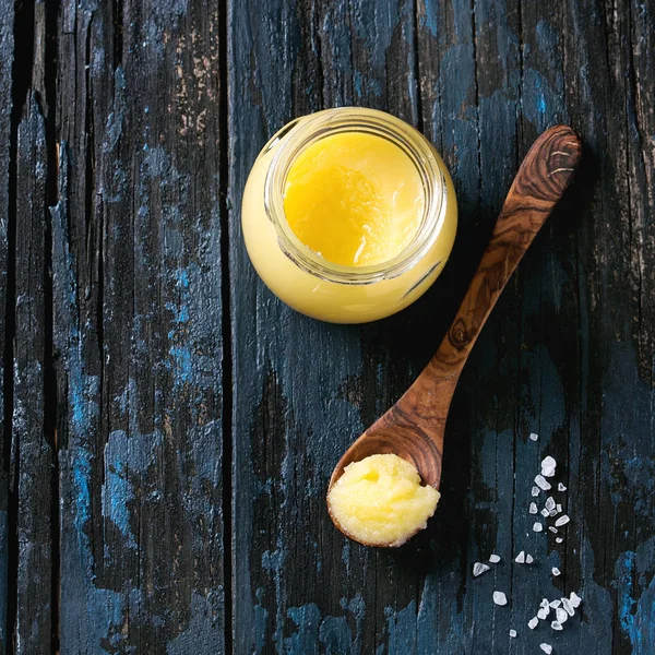 Szklanki masła ghee — Zdjęcie stockowe