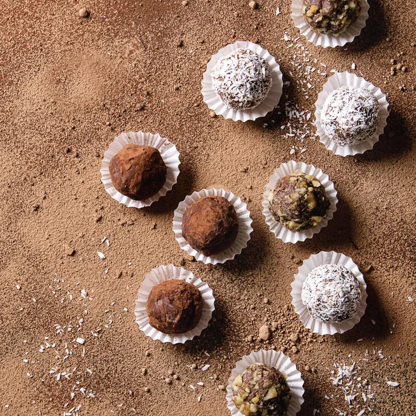Handmade chocolate truffles — Stock Photo, Image