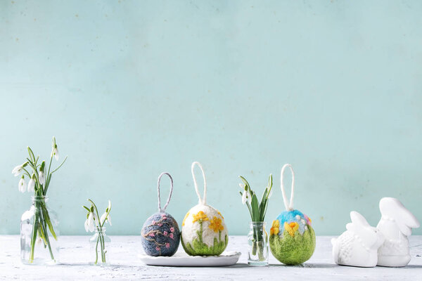 Felting Easter eggs