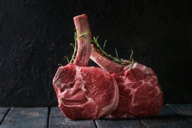 ham Tomahawk biftek