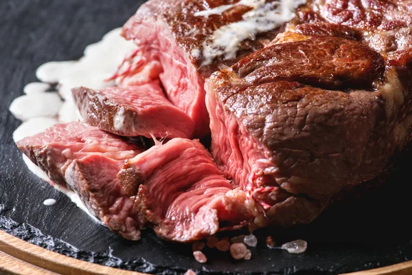 Steak tomahawk grillé — Photo