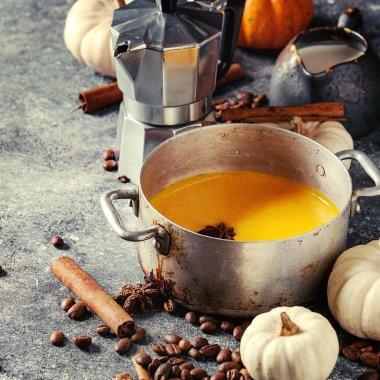 Sütlü balkabağı için malzemeler