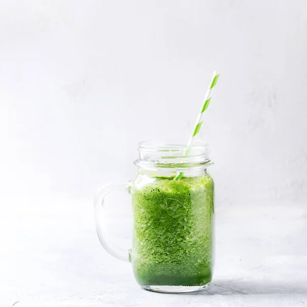 Jar of green smoothie — Stock Photo, Image