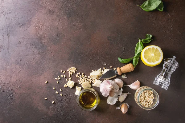 Molho de pesto de manjericão — Fotografia de Stock