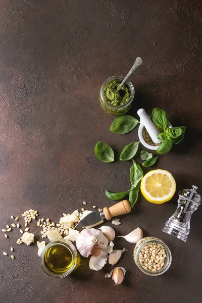 Molho de pesto de manjericão — Fotografia de Stock