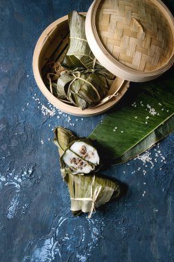 Pirinç piramidal köfte