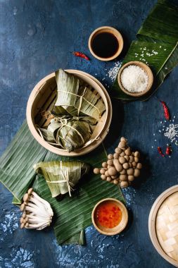 Pirinç piramidal köfte