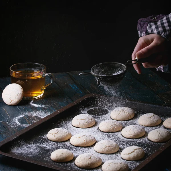 Homemade almond cookies — Stock Photo, Image