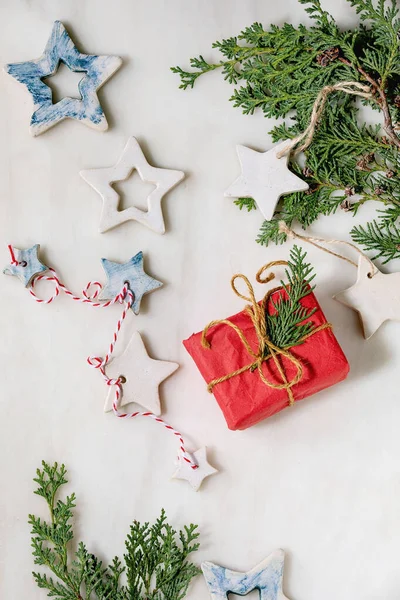 Estrelas de Natal e presentes — Fotografia de Stock