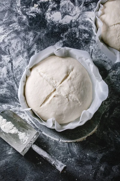 Massa de pão fresca — Fotografia de Stock