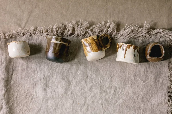 Verscheidenheid van keramische kannen — Stockfoto
