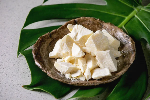 Siekane masło kakaowe — Zdjęcie stockowe
