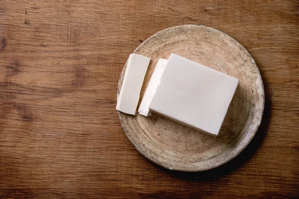 Jedwabny Tofu Japoński Ser Sojowy Cały Kawałek Płycie Ceramicznej Pałeczkami — Zdjęcie stockowe
