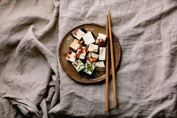 Tofu Seda Cubos Queso Soja Japonés Rodajas Con Jengibre Chile — Foto de Stock